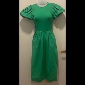 Zara Ruffled Sleeve Dress- Emerald Green Small double paneled 100% cotton